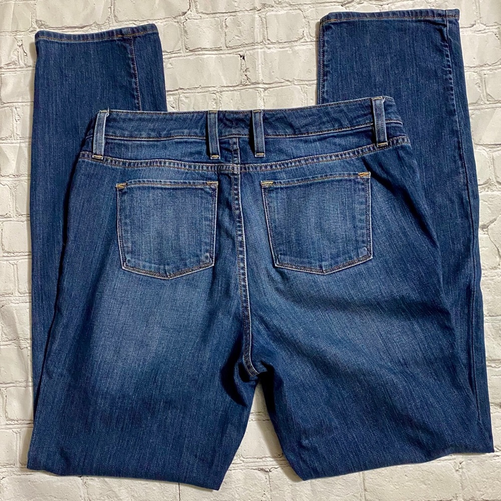 L.L. Bean Favorite Fit Jeans 8 Medium Tall